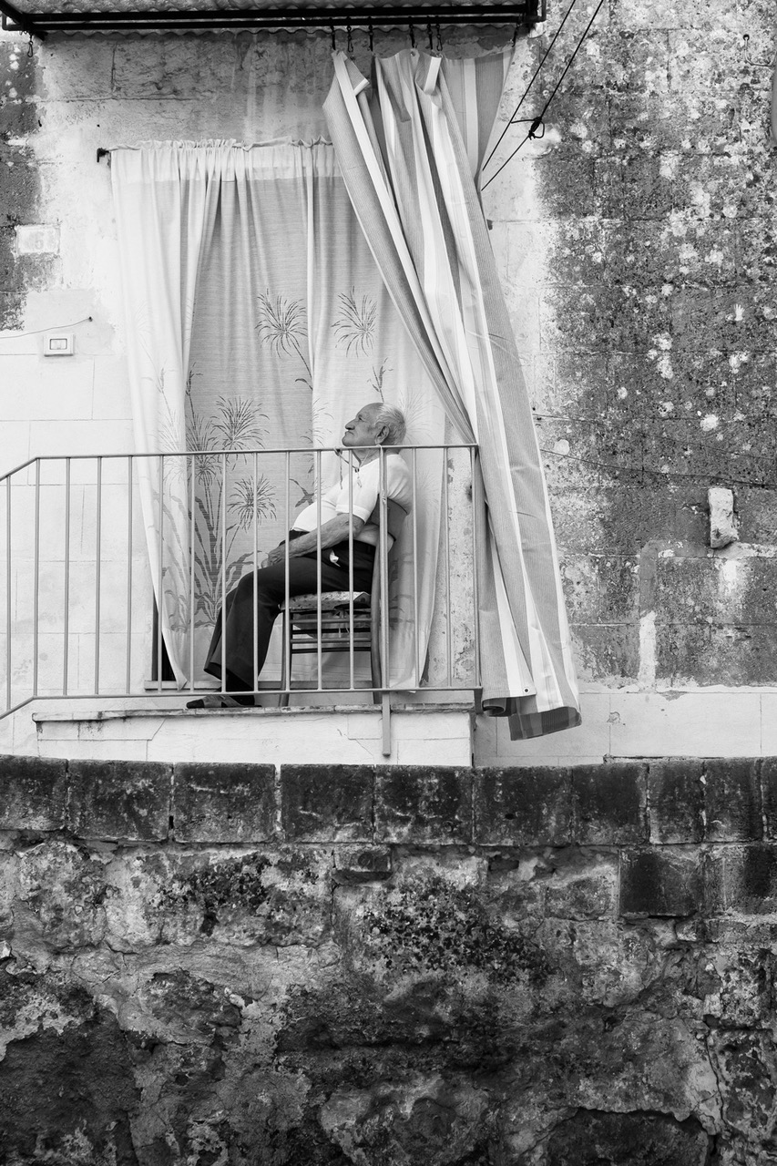 Parked, Jed Smith , jedsmithart.com, black and white photography, solitude